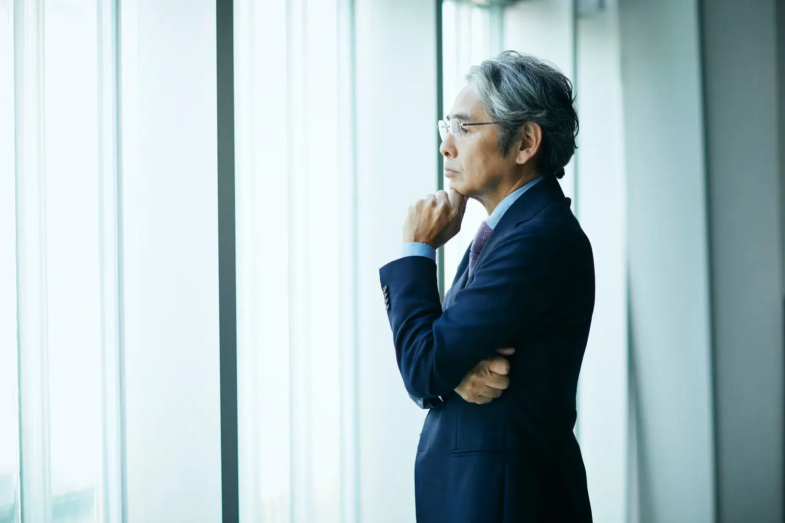 事業承継税制の適用準備と役員報酬調整による株式評価安定策