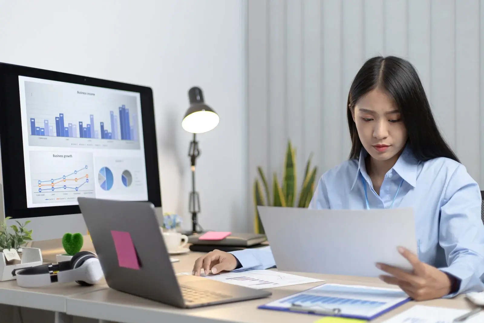 信託財産の収益が受託者口座に振込まれることで生じる金銭混同リスク。